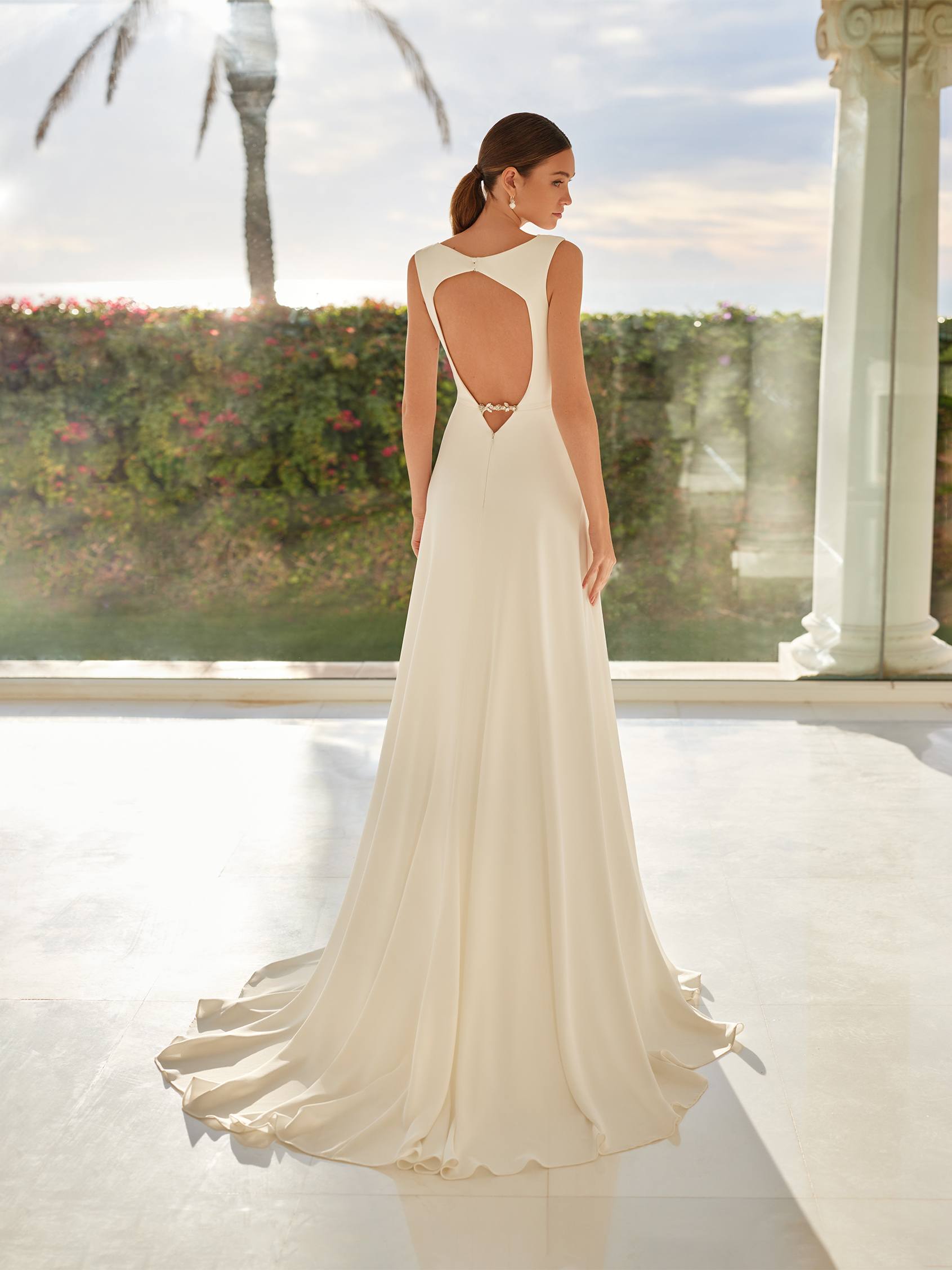 Abiti da Sposa con Schiena Scoperta House of St. Patrick