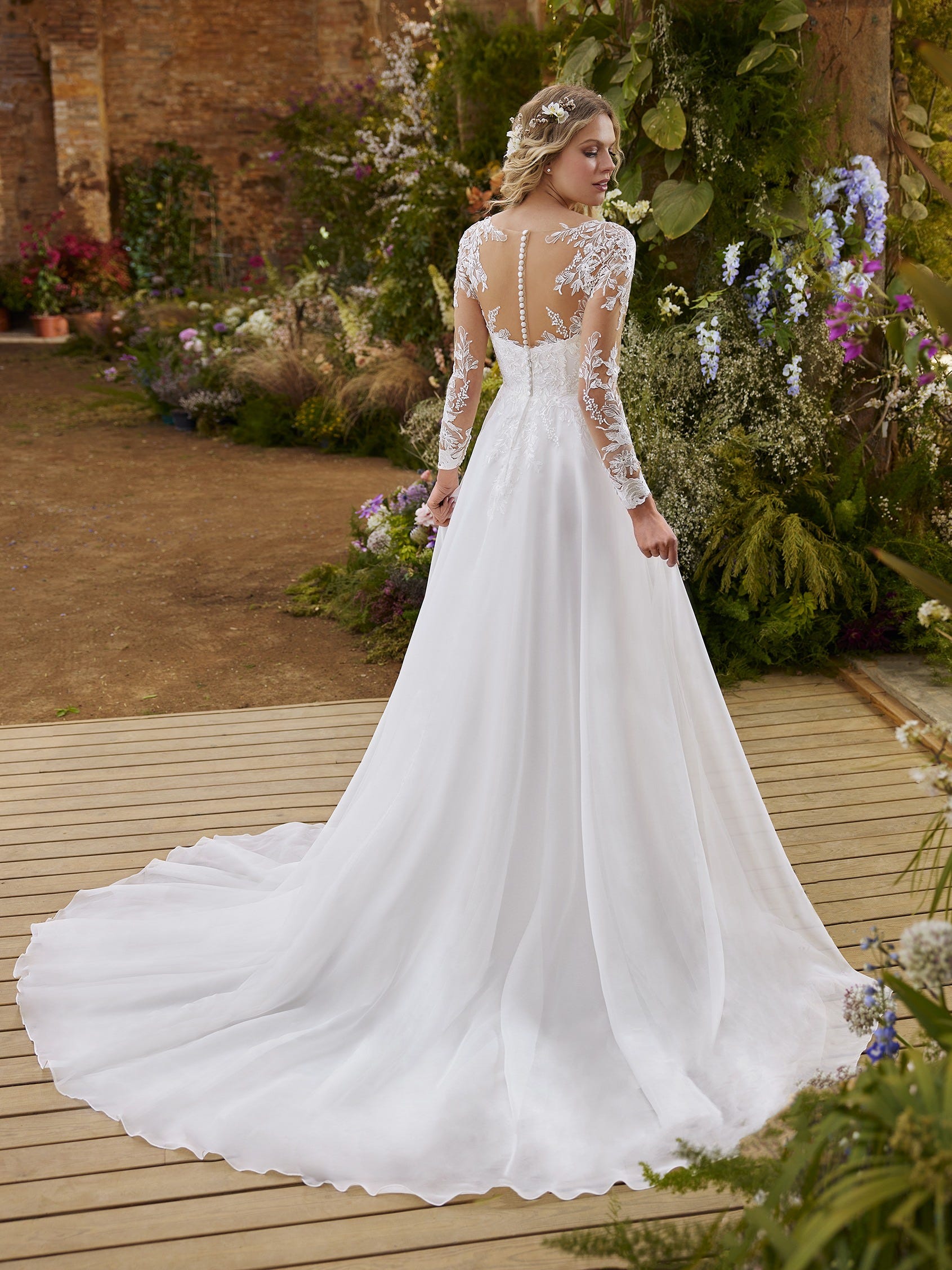 La Sposa Collection | Wedding Dresses | House of St. Patrick